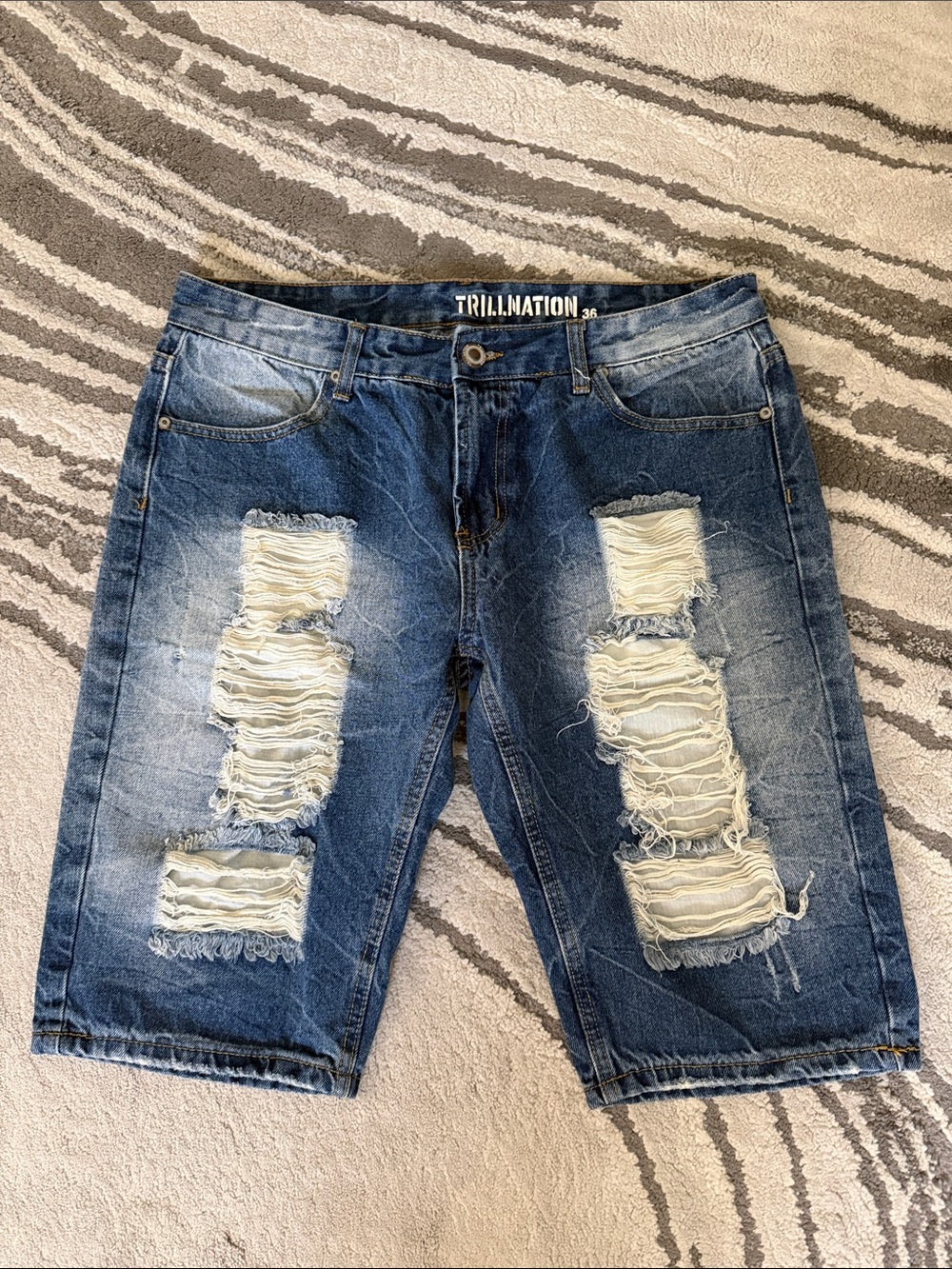 Men's Distressed Denim Shorts - Washed Blue